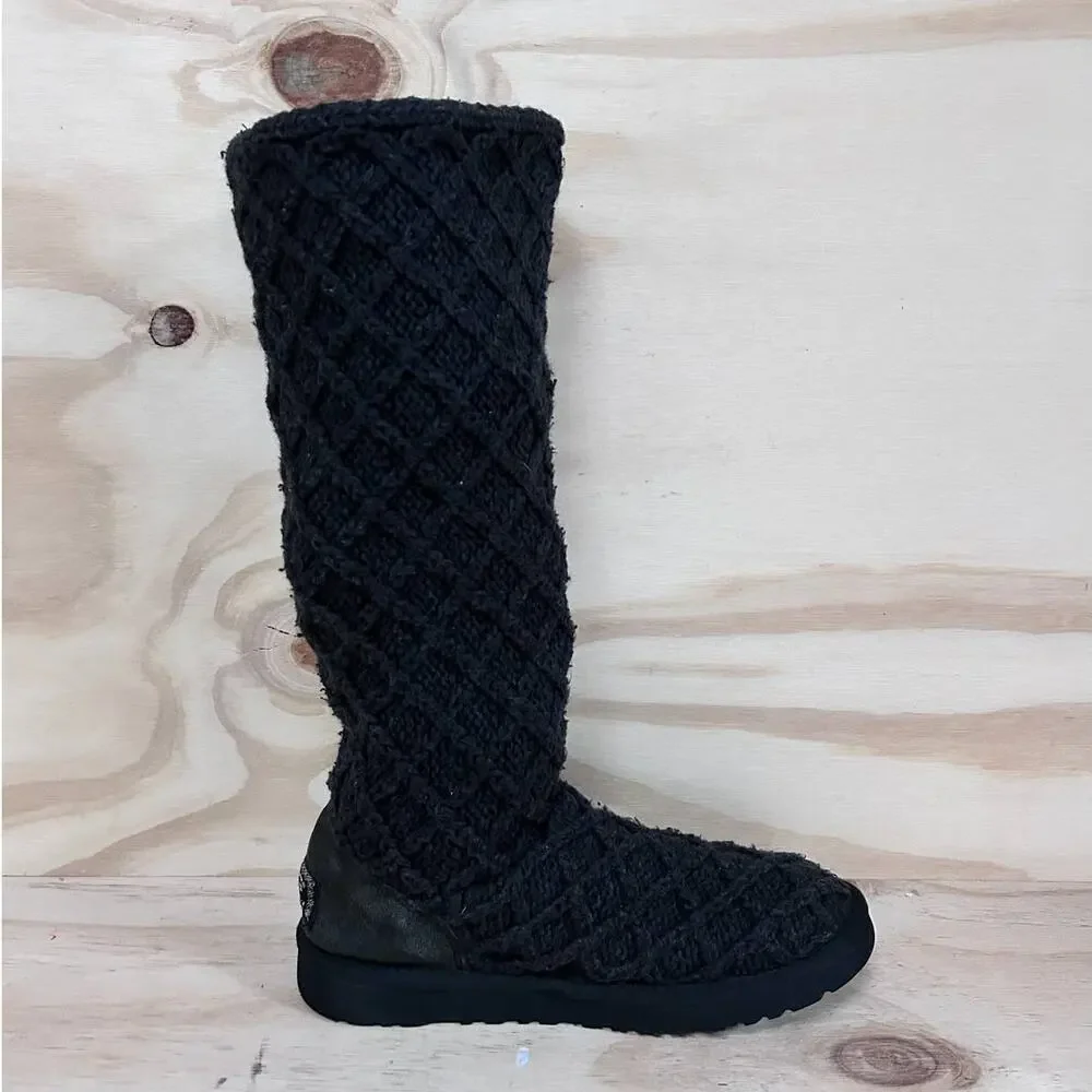 UGG Australia - Lattice Cardy - Boots - Black - Women's - 6 - S/N 3066